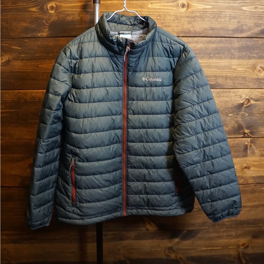 Men’s Blue Columbia Jacket w/ Red Accents